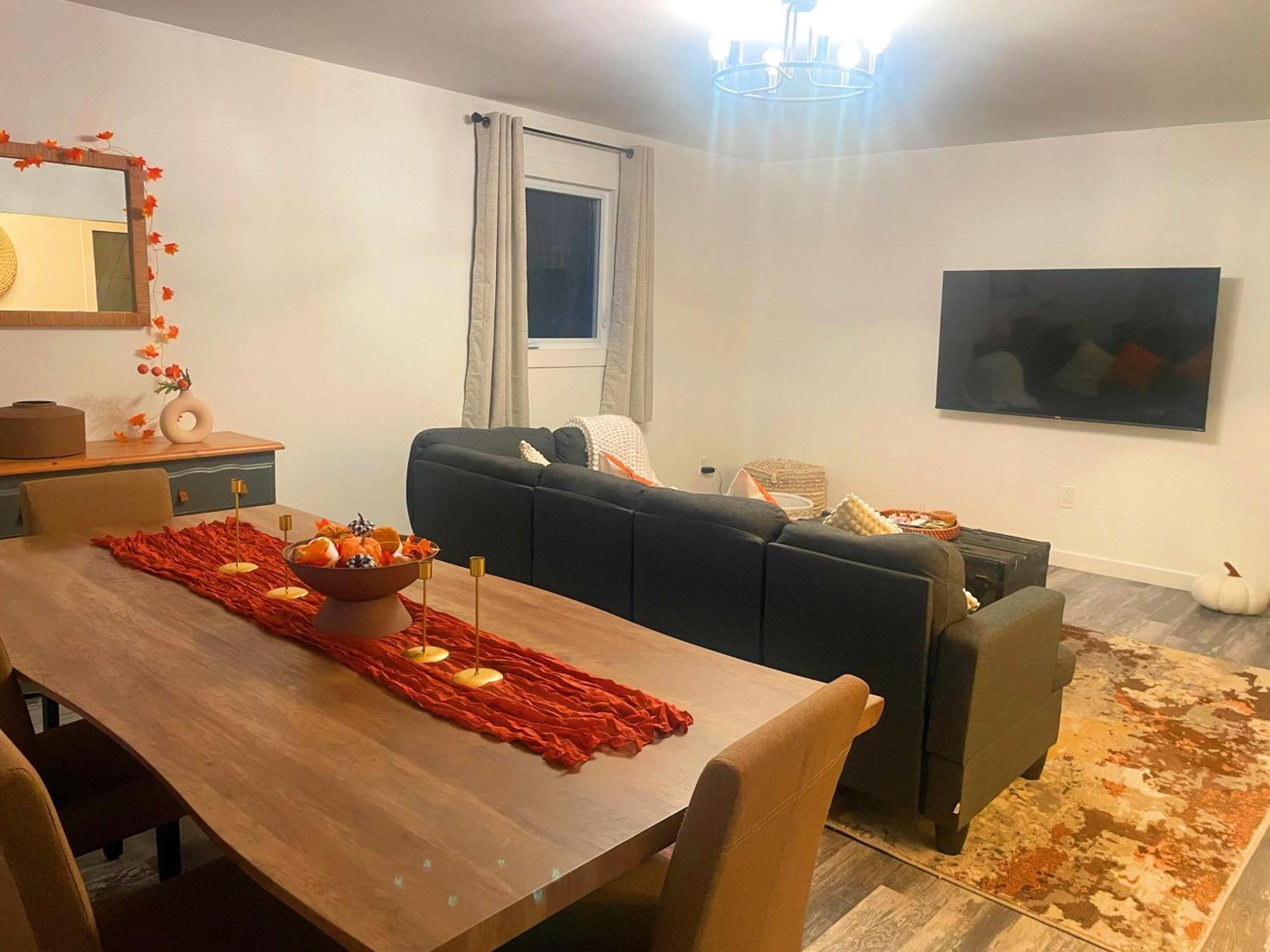 Private Cottage With Huge Private Dog Park! Barrys Bay 外观 照片