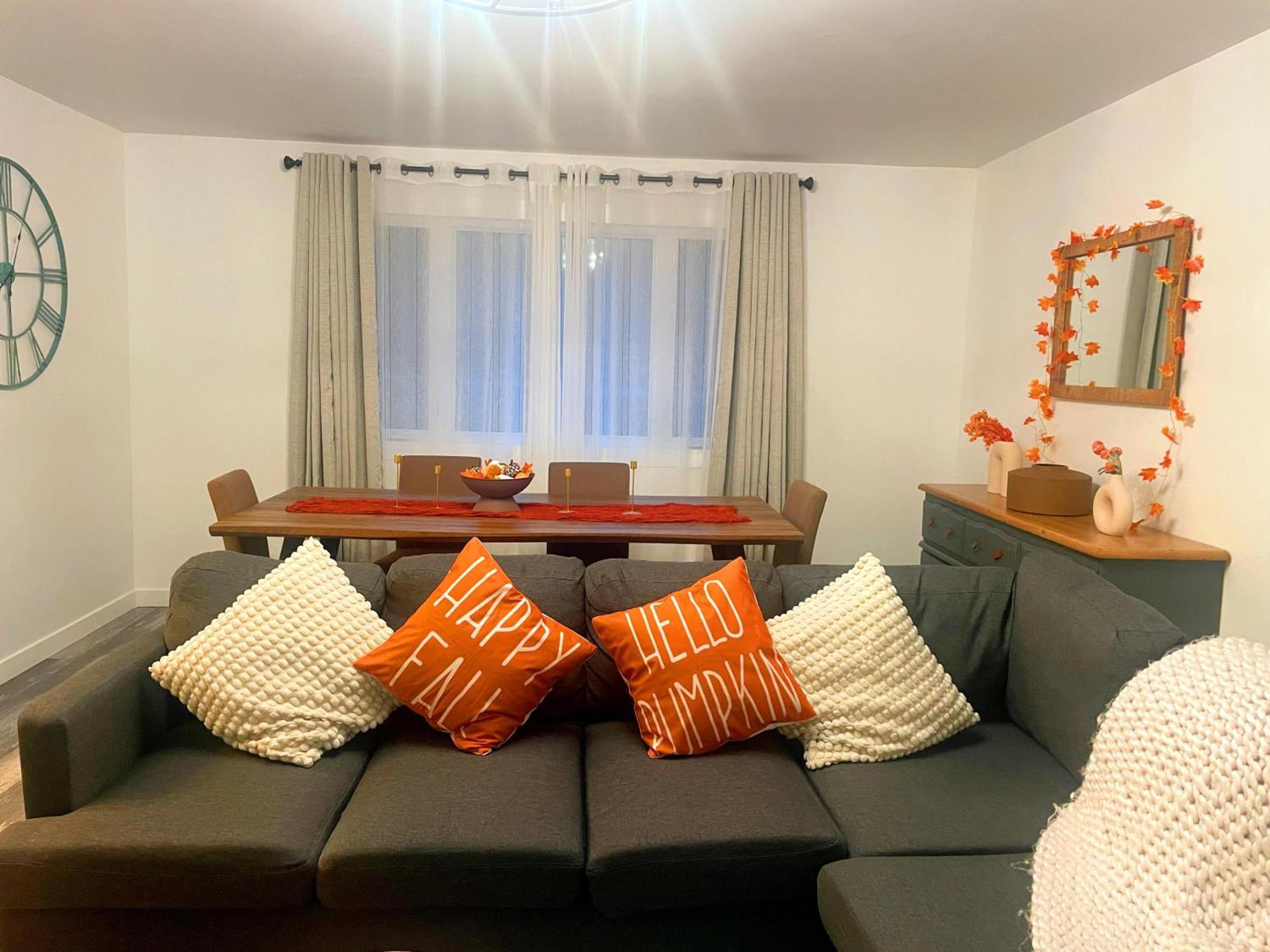 Private Cottage With Huge Private Dog Park! Barrys Bay 外观 照片